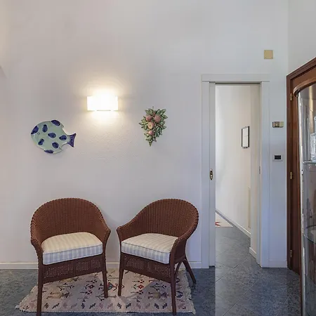 アパート Uno Scorcio Sul Mare By Wonderful Italy