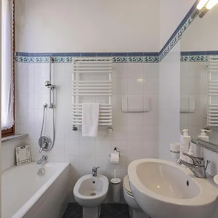 Uno Scorcio Sul Mare By Wonderful Italy Apartament